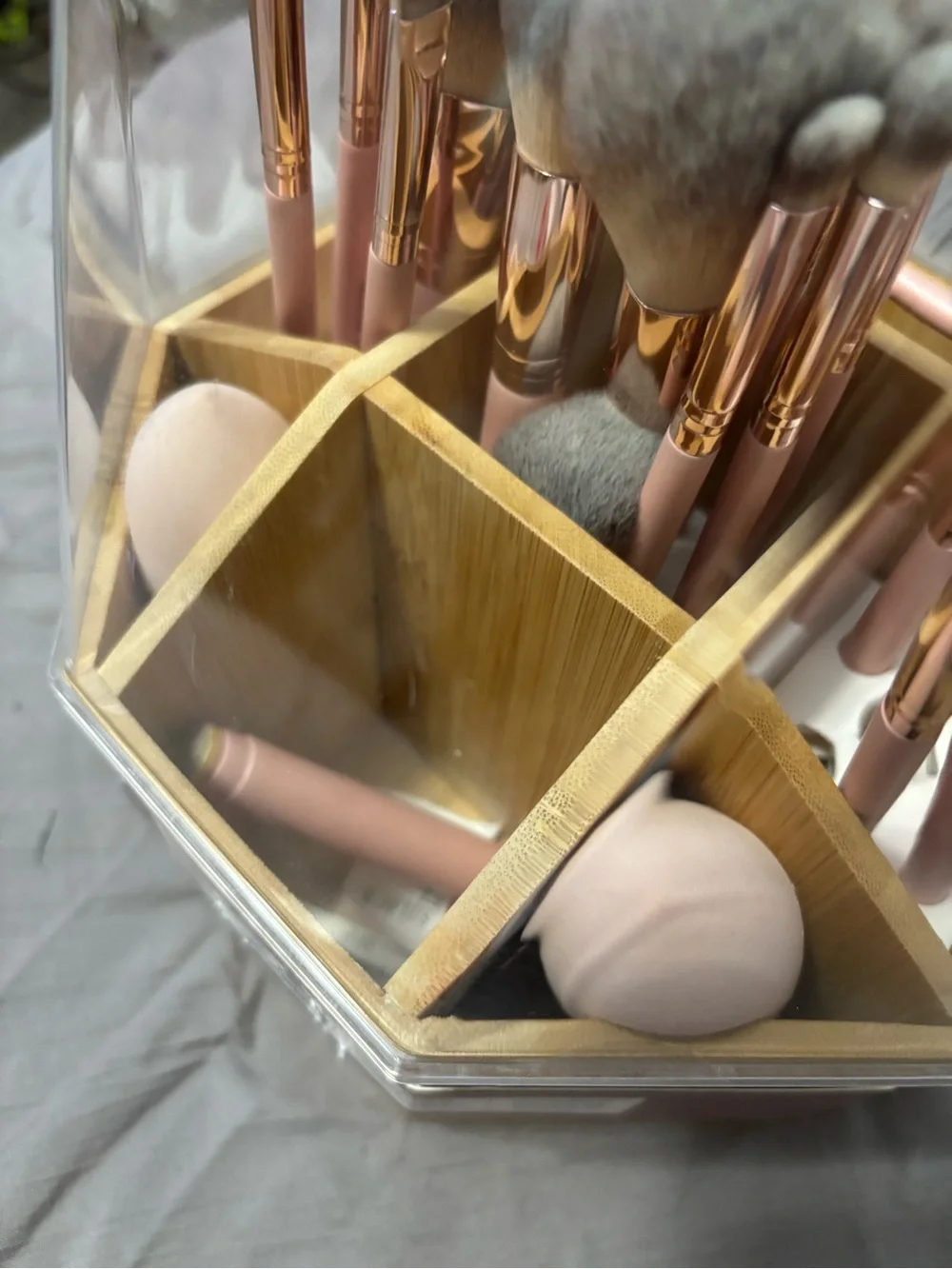 Bamboo Cosmetic Carousel 30 Makeup Brush Set